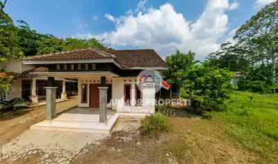 Rumah SHM LT536 LB100 Sisa Lahan Kosong Luas Boja Kendal